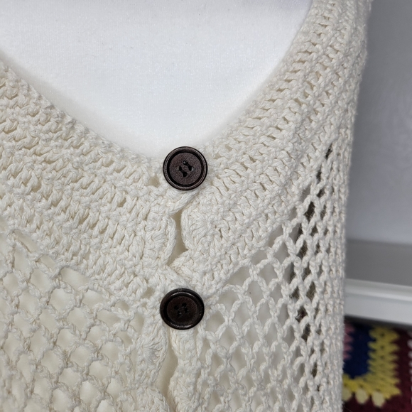 Maurices Crochet Sweater Vest Button Up Women's Size Large - Picture 3 of 8